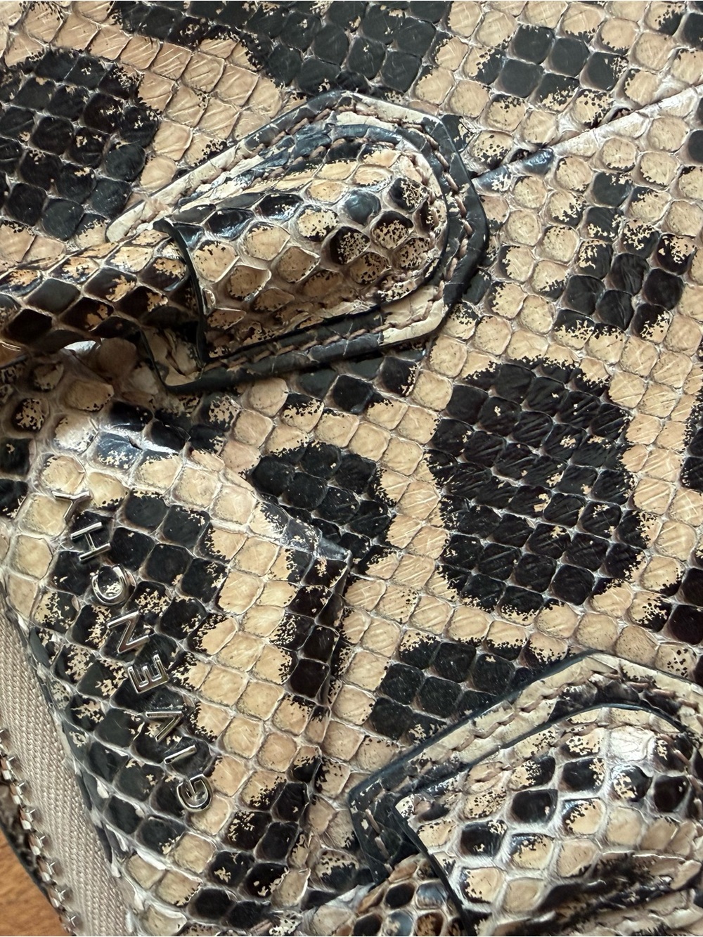 Givenchy Mini Antigona Bag in Python - Picture 11 of 11